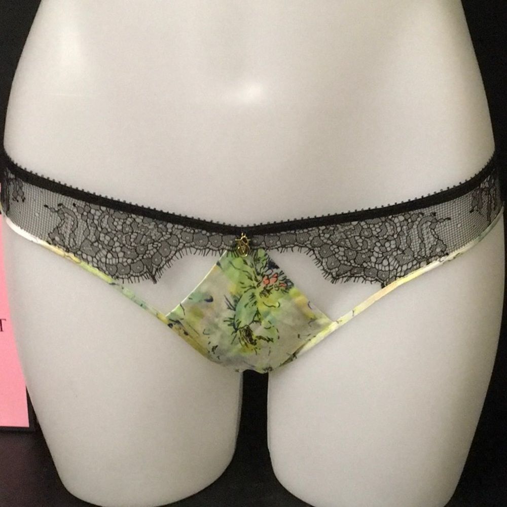Victoria’s Secret Designer collection - Picture 3 of 5